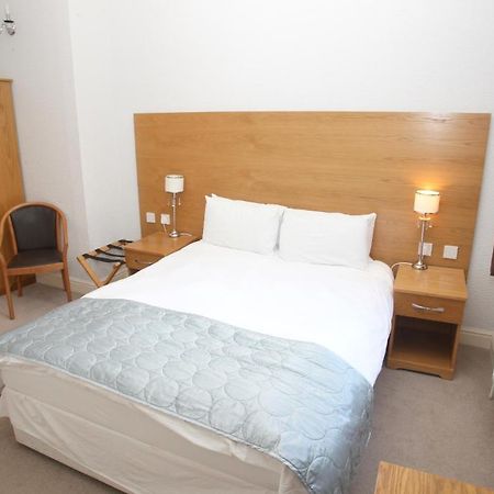 Cliff Lawn Hotel Leeds  Zewnętrze zdjęcie