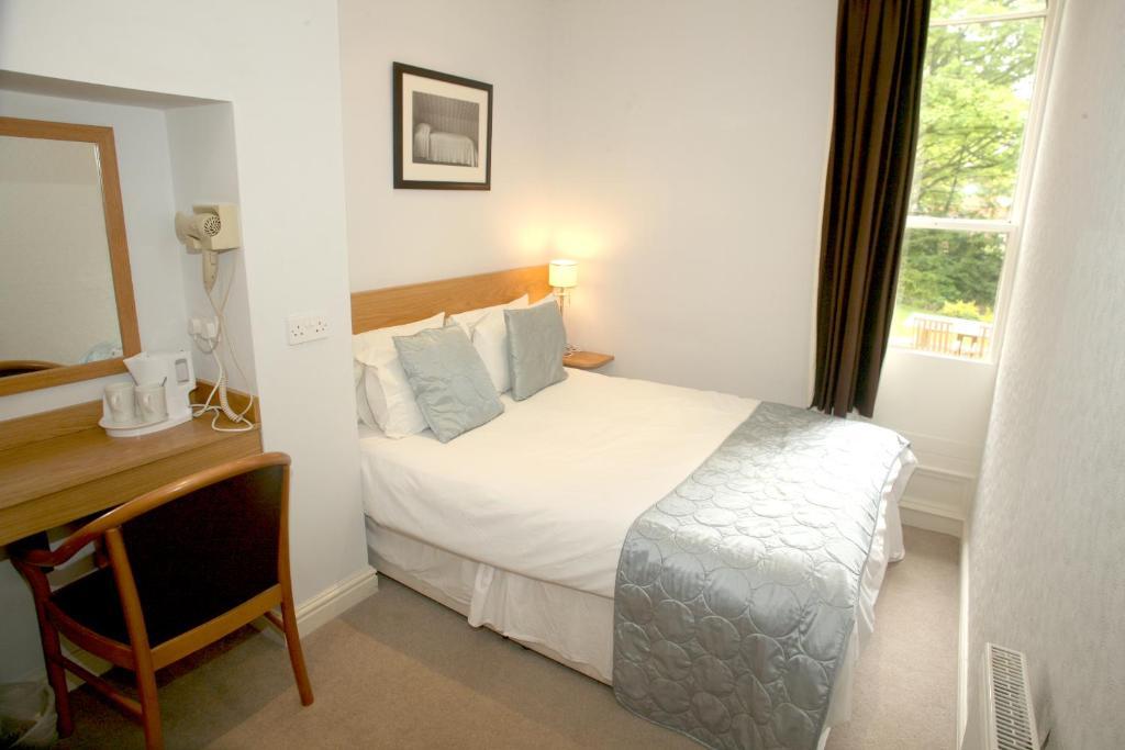 Cliff Lawn Hotel Leeds  Pokój zdjęcie