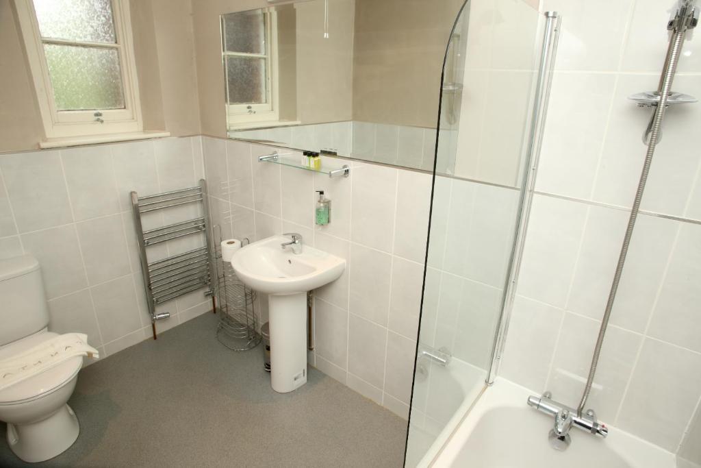 Cliff Lawn Hotel Leeds  Pokój zdjęcie