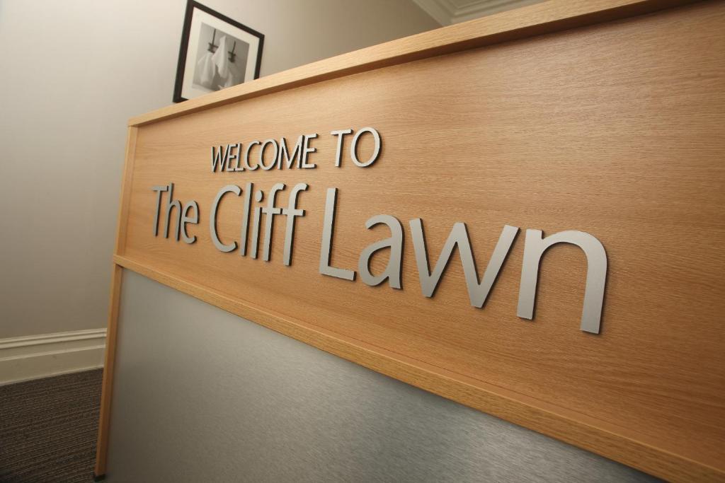 Cliff Lawn Hotel Leeds  Zewnętrze zdjęcie