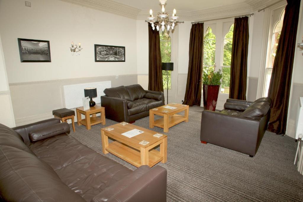 Cliff Lawn Hotel Leeds  Zewnętrze zdjęcie