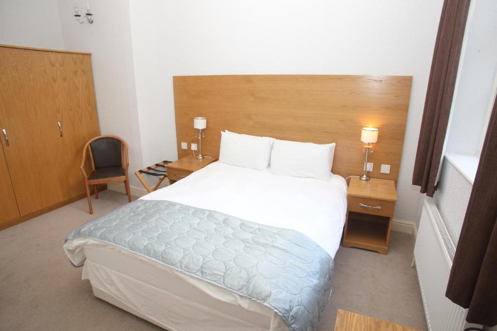 Cliff Lawn Hotel Leeds  Zewnętrze zdjęcie