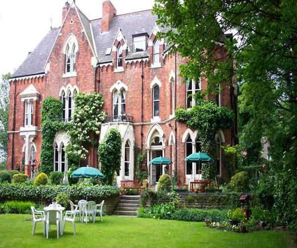 Cliff Lawn Hotel Leeds  Zewnętrze zdjęcie