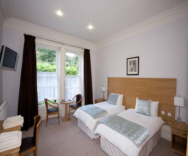 Cliff Lawn Hotel Leeds  Zewnętrze zdjęcie